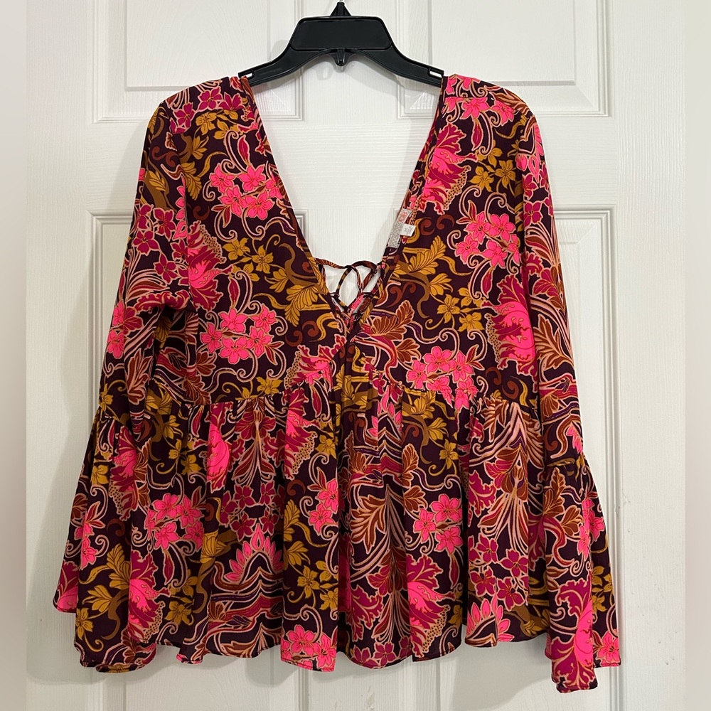 Floral Longsleeve Blouse